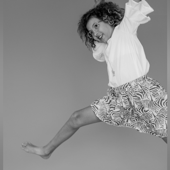 Zebra print twirl skirt size 12 or XL GAP - Picture 5 of 5